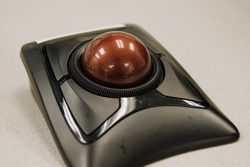 Ergonomic computer mouse